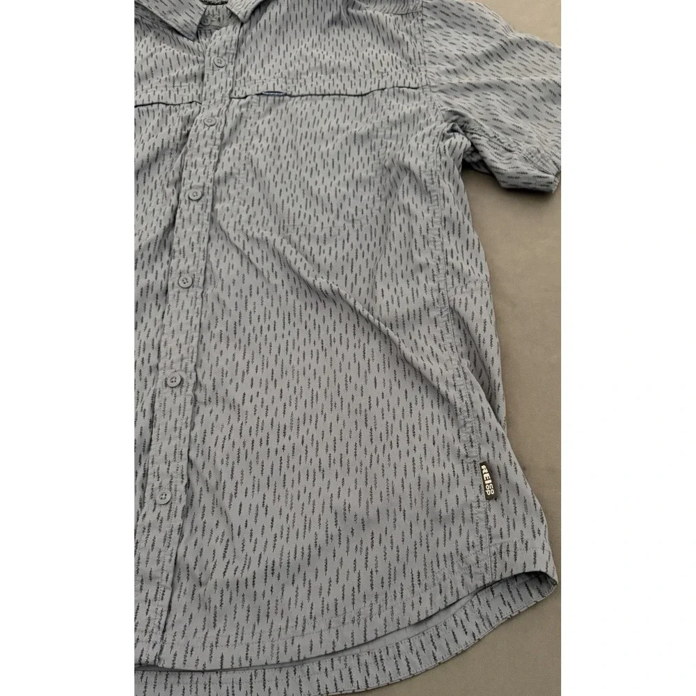REI Co-op Shirt Mens‎ Large Blue Vented Performance Button Up Abstract Stretch